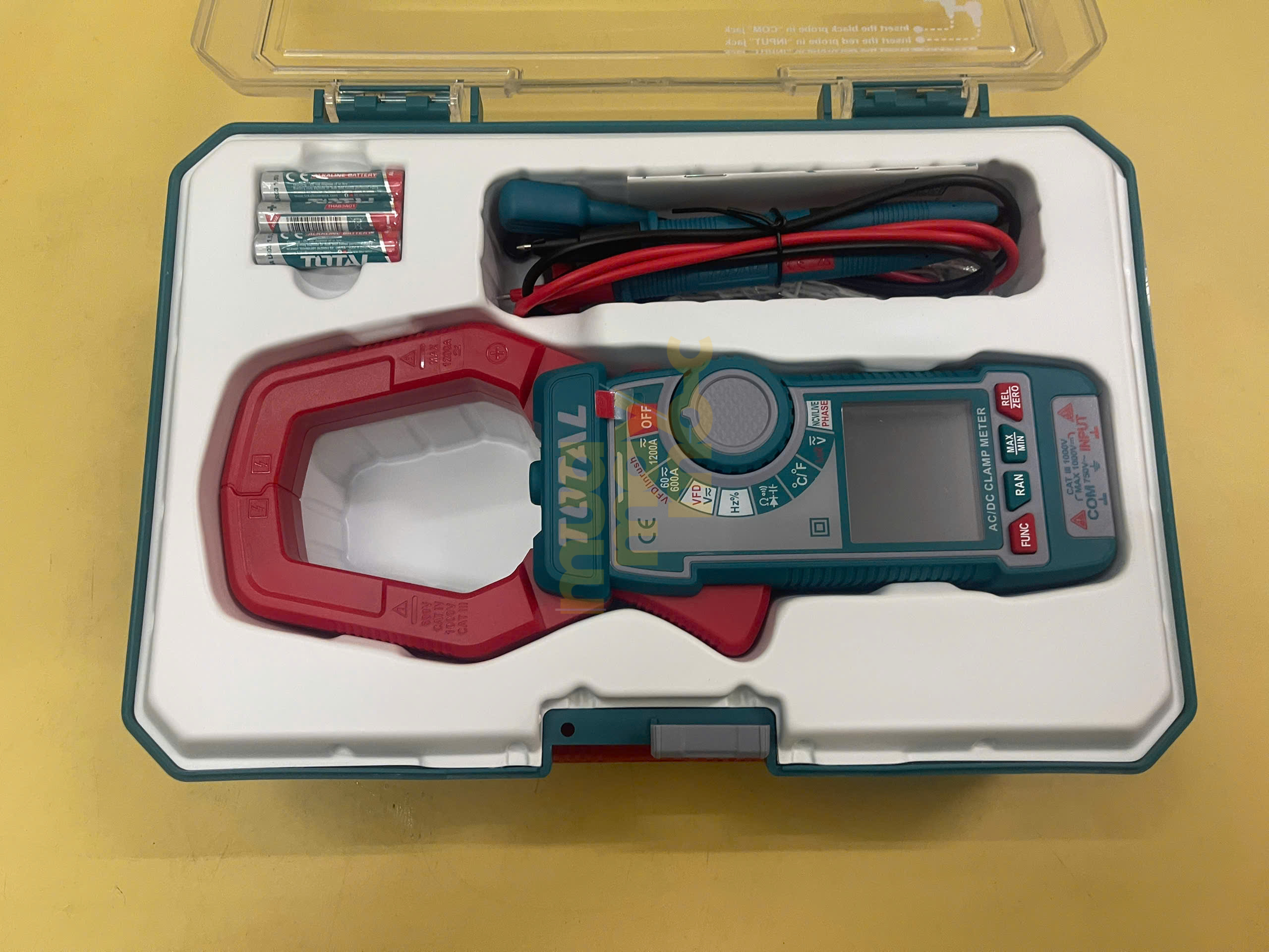 Ampe kìm kiểm tra kỹ thuật số Total TMT7610002