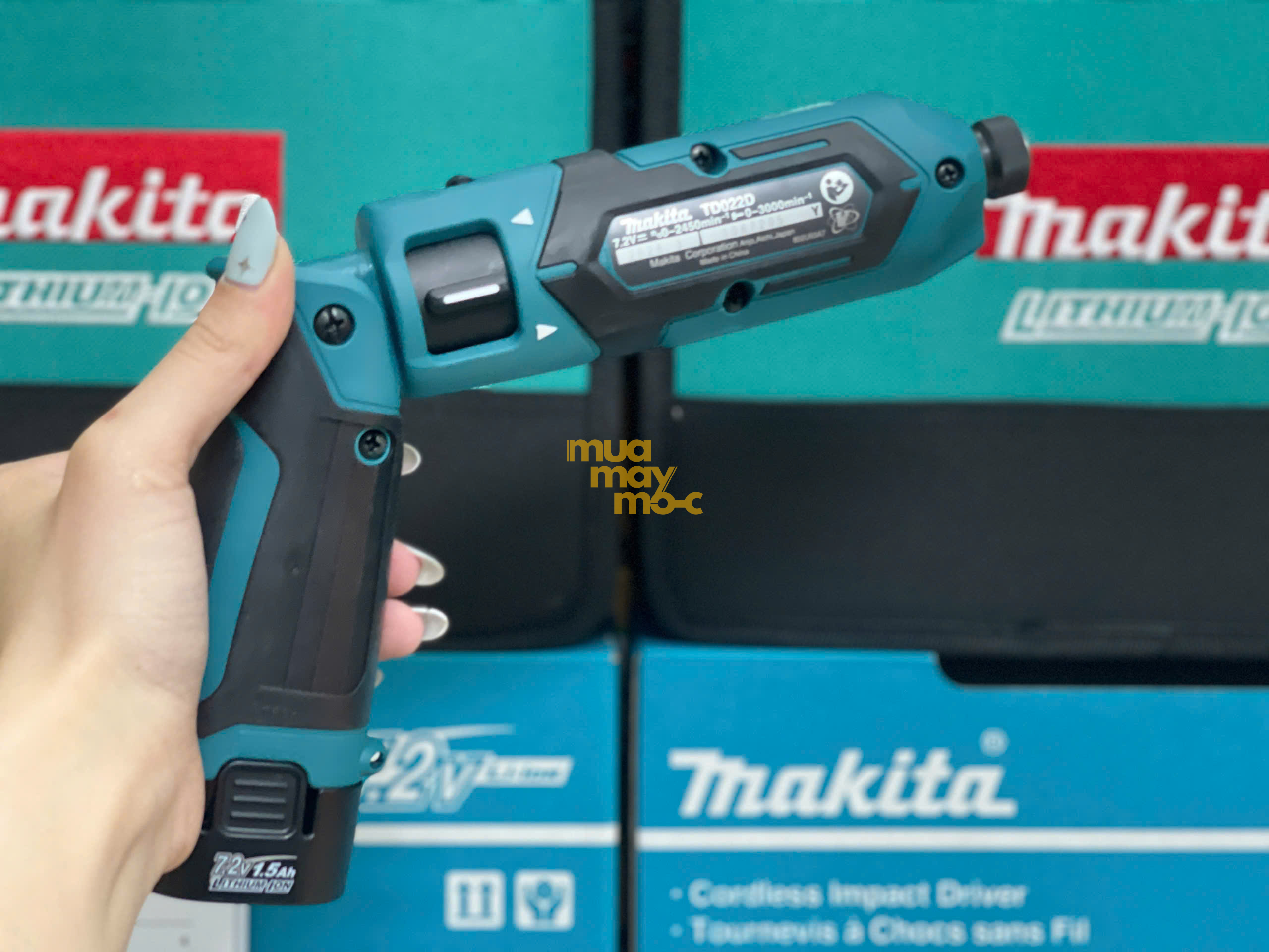 Bộ máy vặn vít Makita TD022DSE chuyên nghiệp cho bảo trì