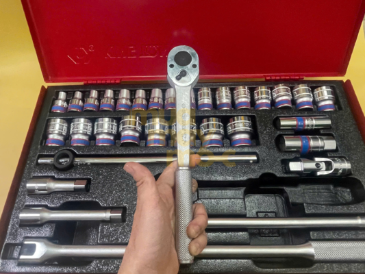 Bộ tuýp Kingtony 4534MR bền bỉ, đầy đủ kích thước, thao tác an toàn