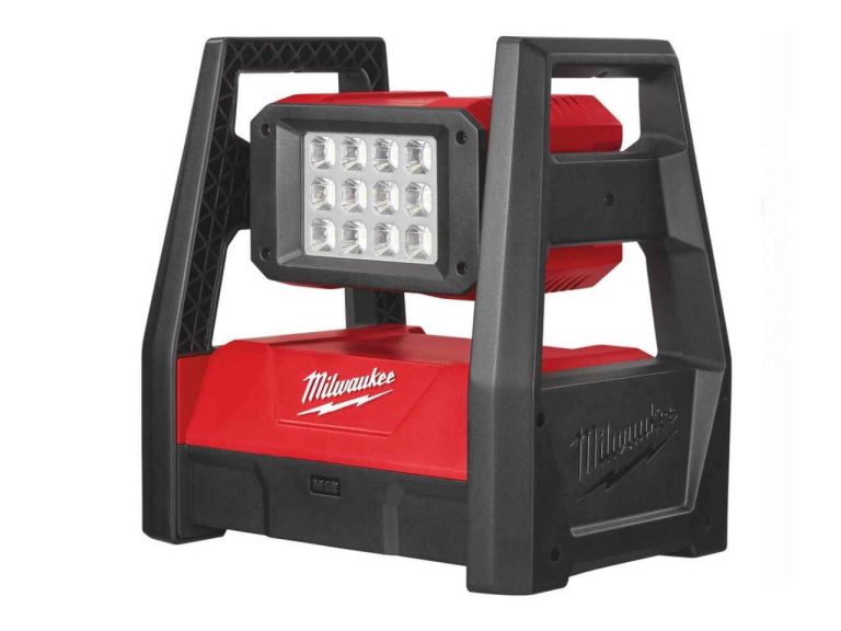 Đèn LED hắt công suất cao Milwaukee M18 HOAL