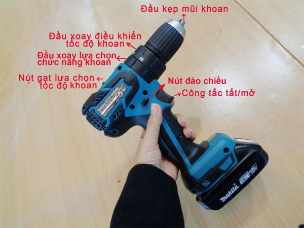 Chọn chế độ khoan xoay khoan búa trên máy khoan cầm tay