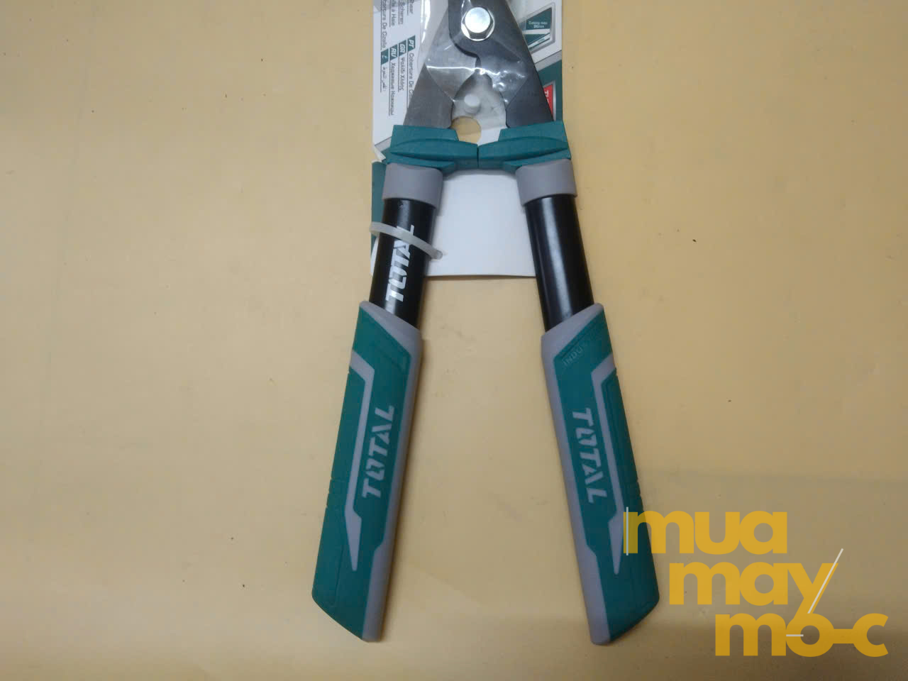 Kéo cắt tỉa cây hàng rào TOTAL THT1516001 chính hãng