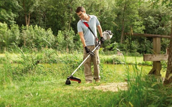 Những nguyên nhân chính khiến máy cắt cỏ giật không nổ