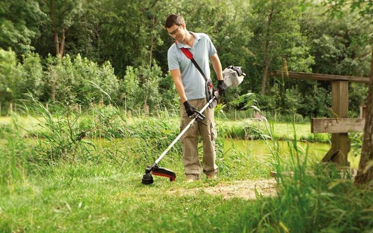 Lý Do Máy Cắt Cỏ Giật Không Nổ Và Hướng Dẫn Khắc Phục Hiệu Quả