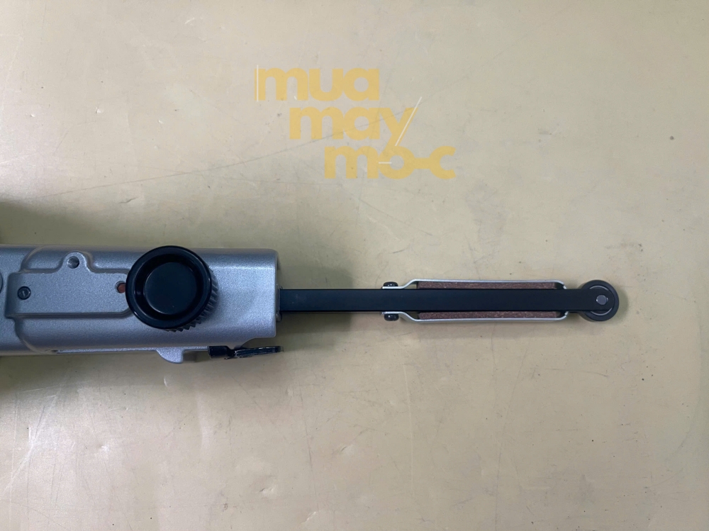 Makita 9032 băng nhám 9mm chà khe hẹp mối hàn inox nhôm
