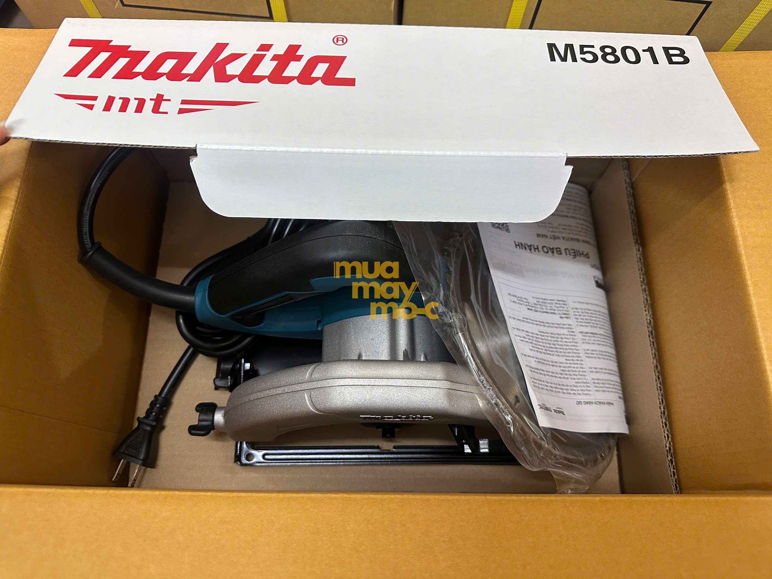 Máy cưa đĩa Makita M5801B 185mm chính hãng
