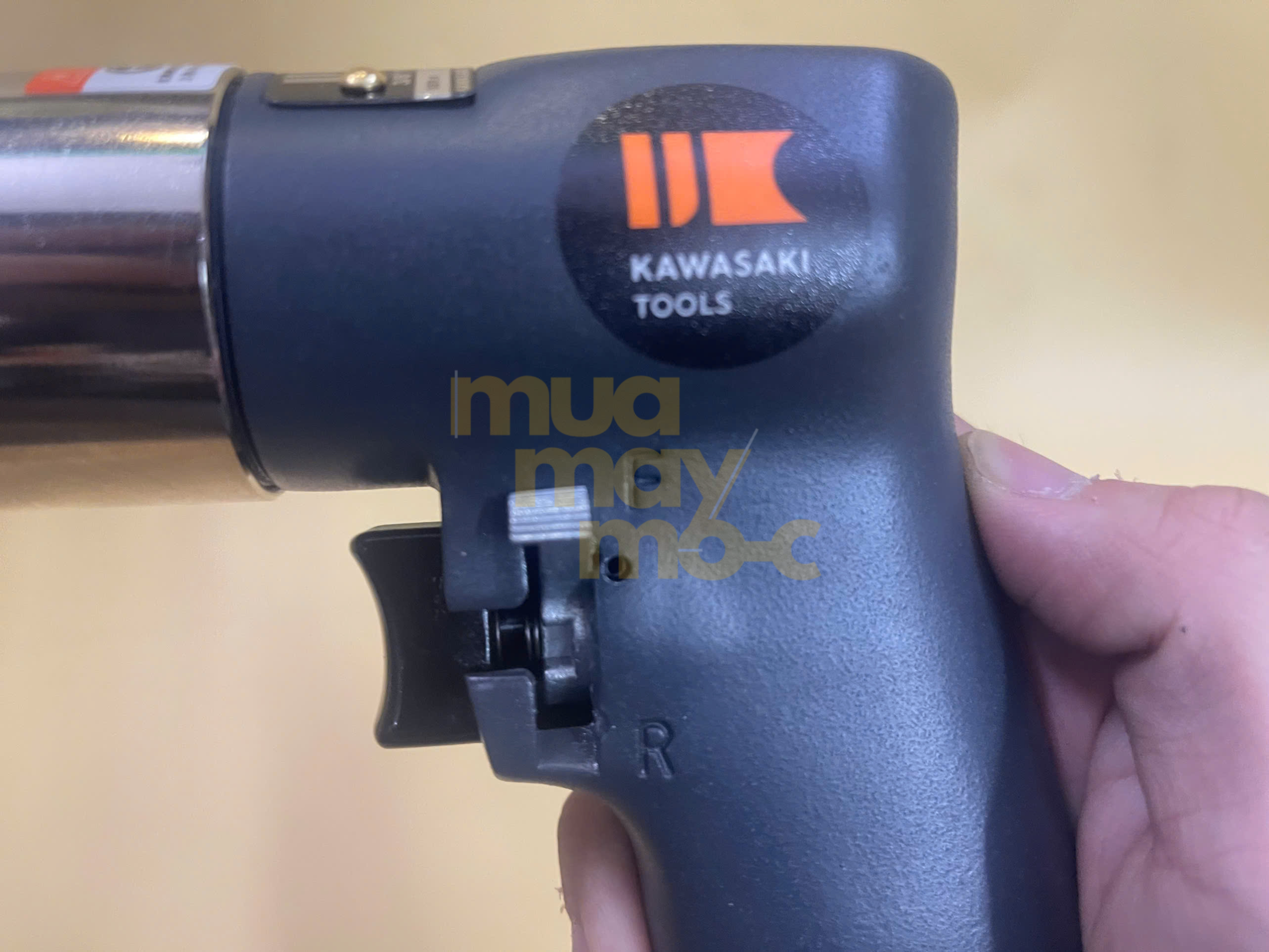 Thiết kế gọn nhẹ, thao tác linh hoạt và chính xác