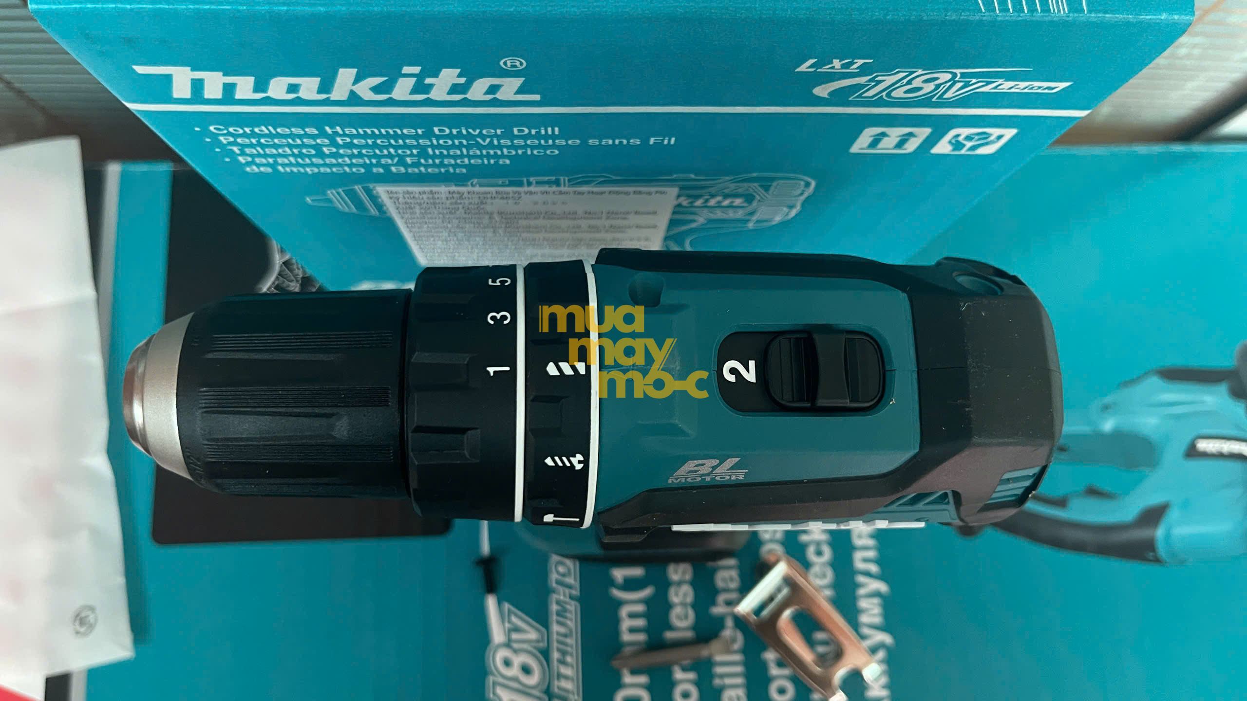Máy khoan pin Makita DHP485 nhỏ gọn dùng cho công trình