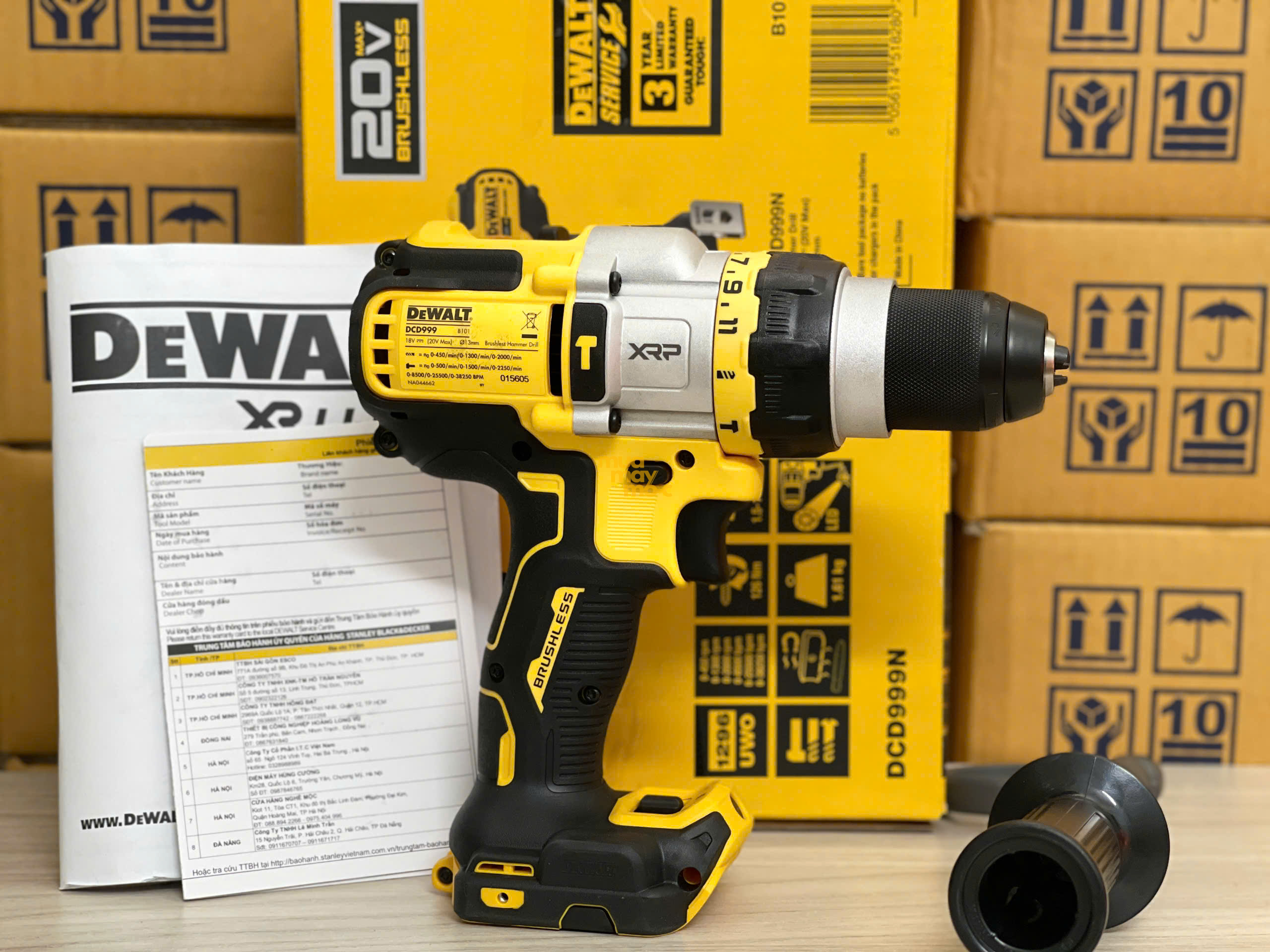 Khả năng khoan rút lõi ấn tượng của DeWALT DCD999N-KR
