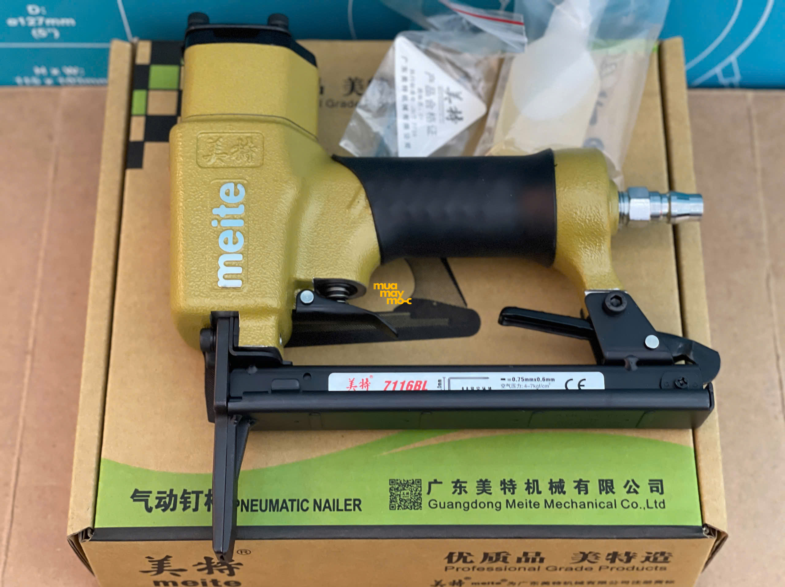 Súng Bắn Đinh Ghim Meite 7116BL Mỏ Dài Dùng Hơi