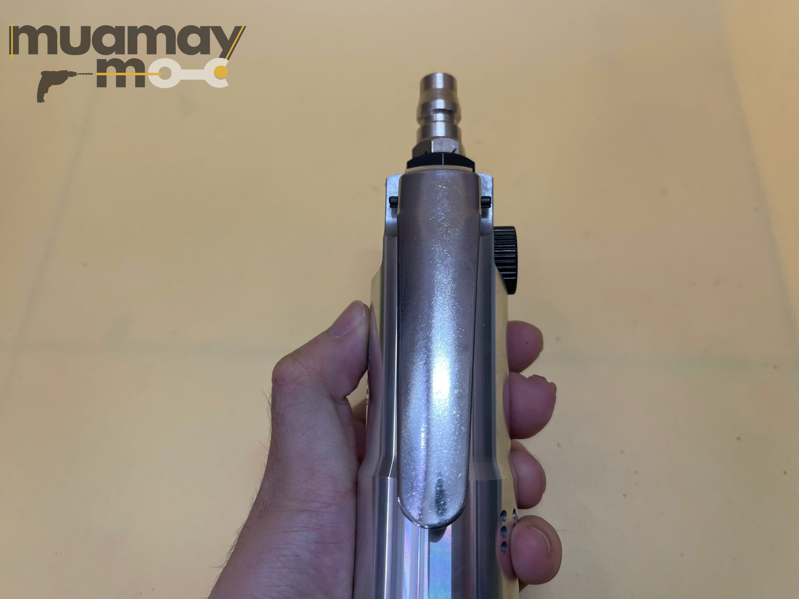 Súng vặn vít Yunica YD-4.5F