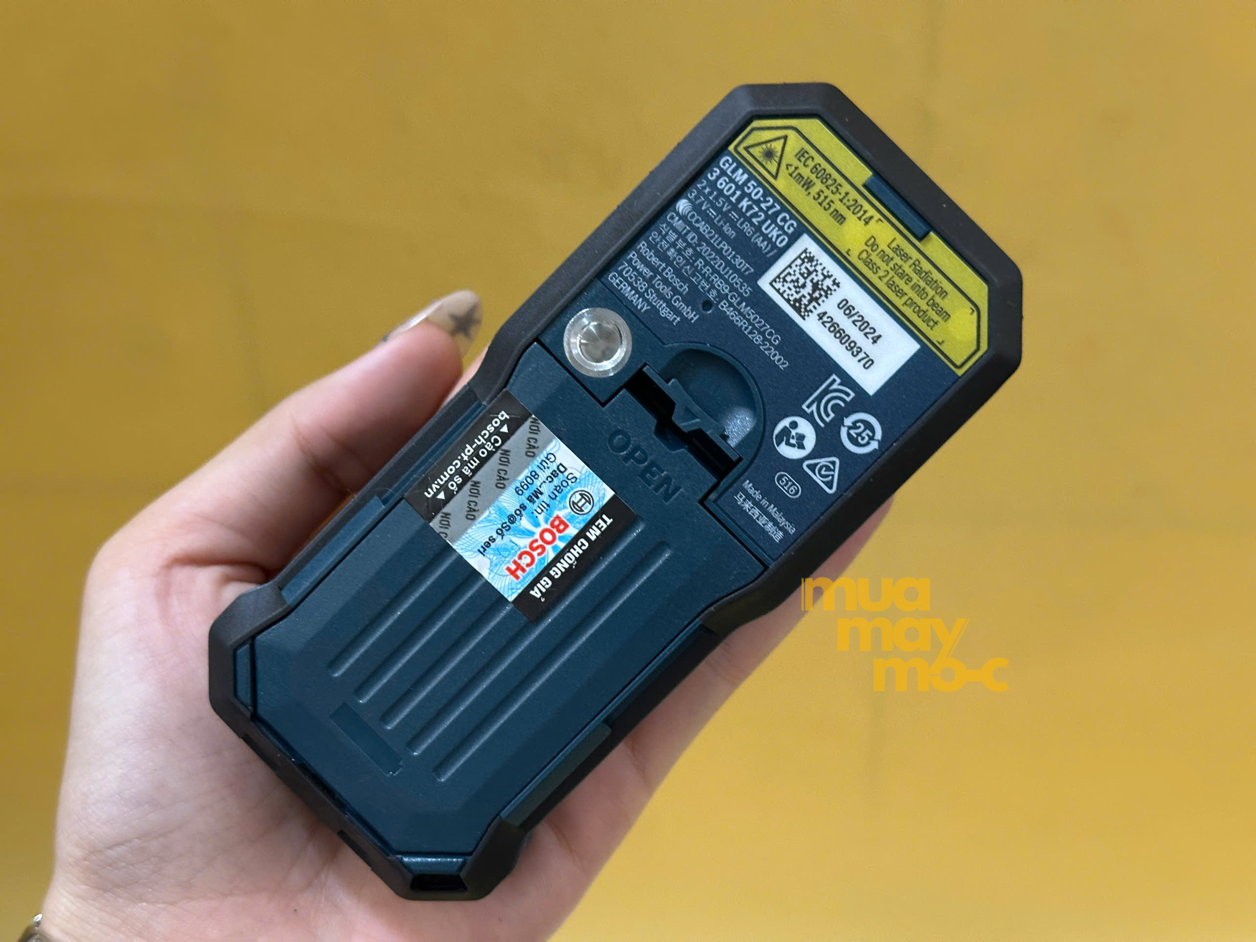 Máy đo khoảng cách Laser tia Xanh Bosch GLM 50-27 CG