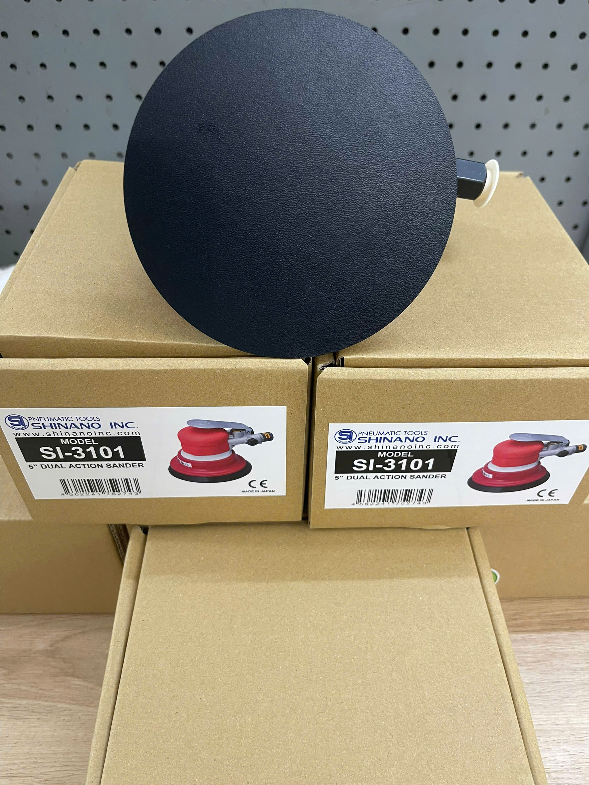 125mm Máy chà nhám tròn Shinano SI-3101