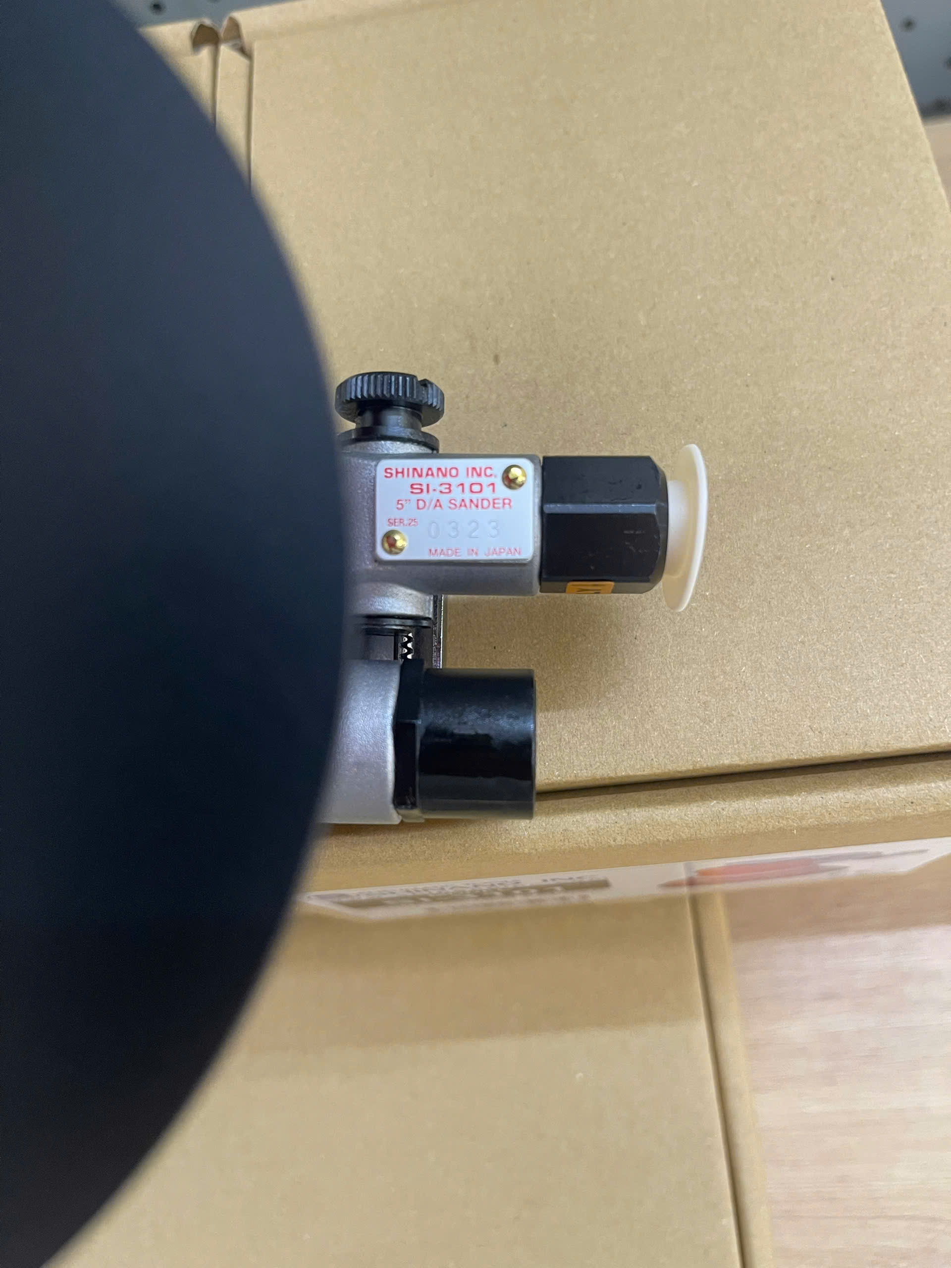 125mm Máy chà nhám tròn Shinano SI-3101